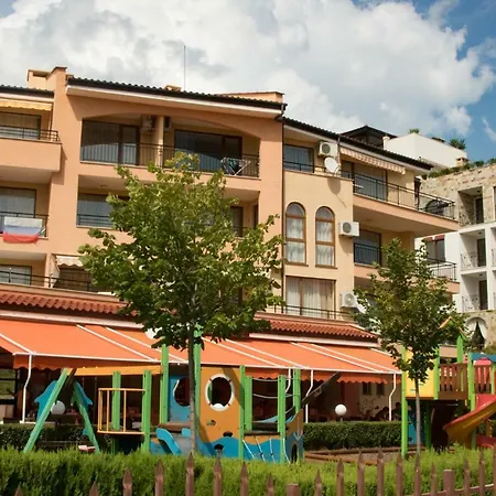 Apartment Privat Studio Paradise Dreams *